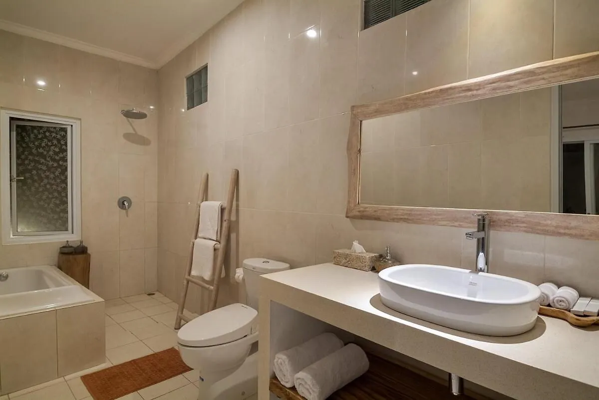3Br Villa3 Oberoi Seminyak,18Min Walk To The Beach